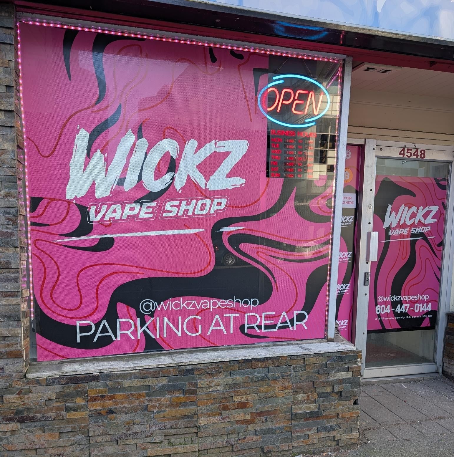 Your Local Vape Shop in Metrotown: Buy Disposable Vapes & Vape Pods Online